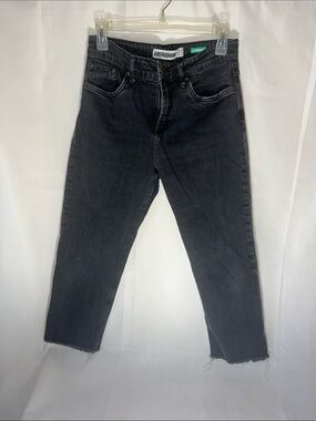 Americanino Straight Leg Cropped Jeans Women’s Size 10 Black Wash Raw Hem